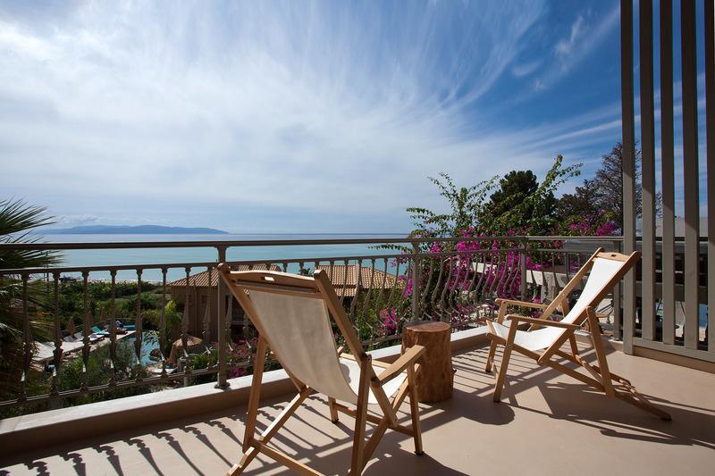 Hotel F Zeen 5*