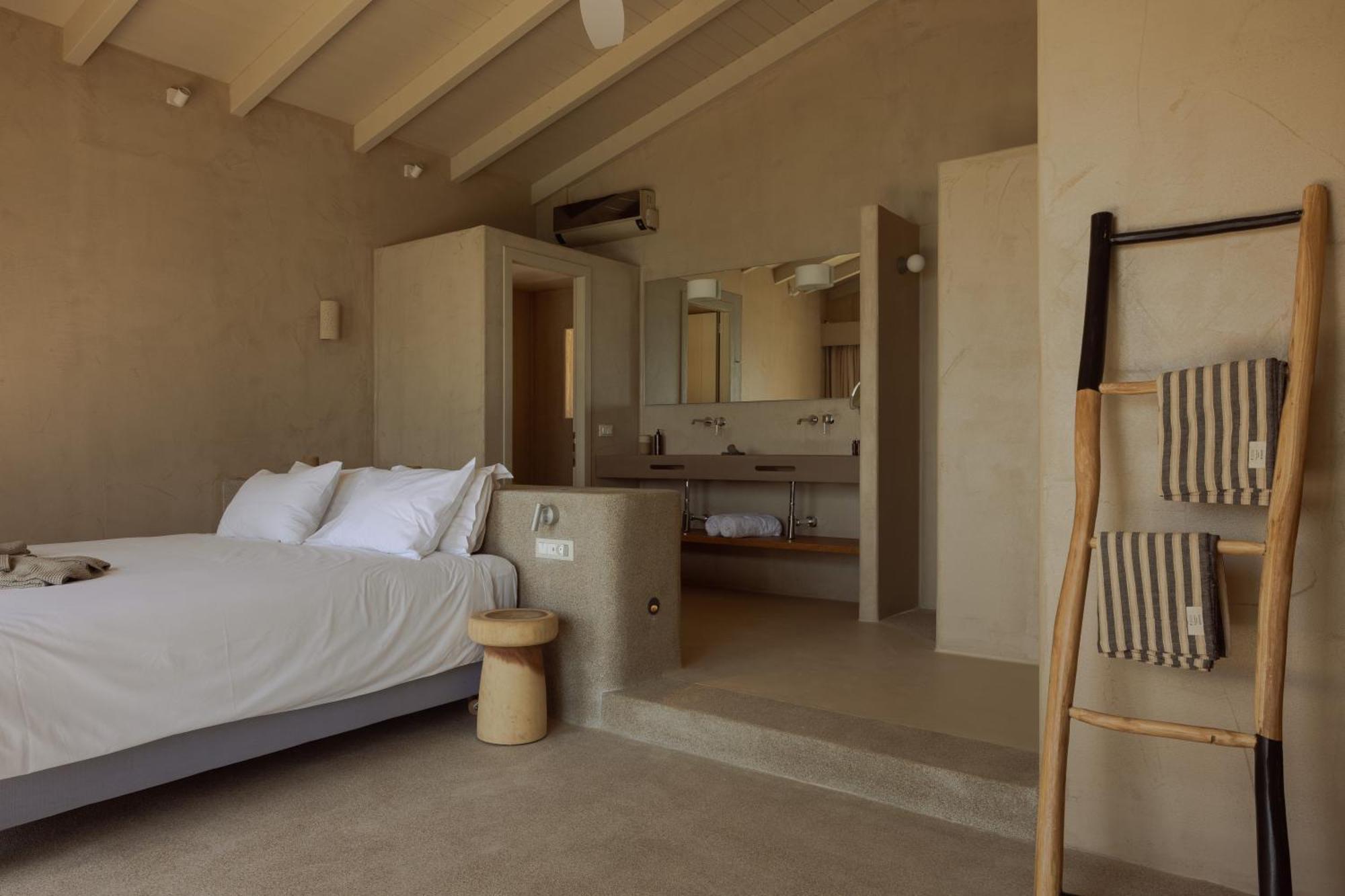 Hotel F Zeen Lourdata (Kefalonia)