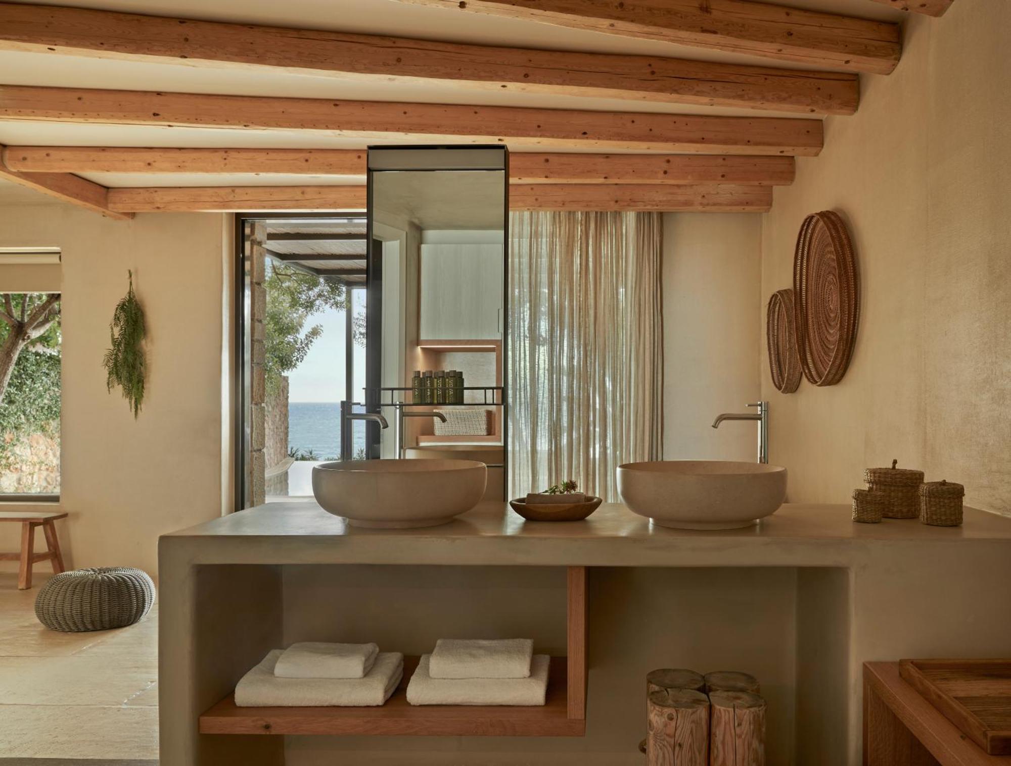 F Zeen Kefalonia (adults Only)