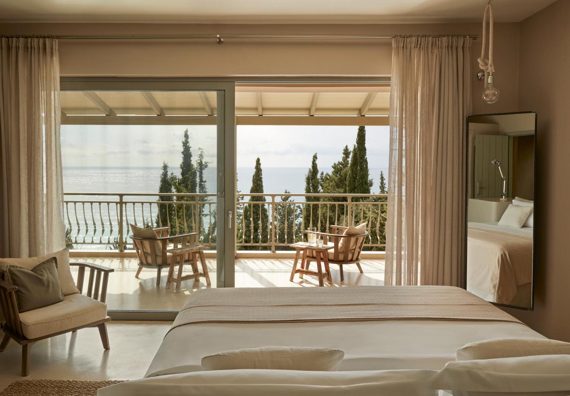 F Zeen Kefalonia (adults Only) Lourdata (Kefalonia)